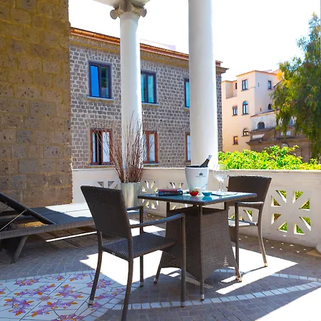 Artis Domus Relais & 4* Sorrento