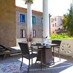 Pensionat Artis Domus Relais & Sorrento