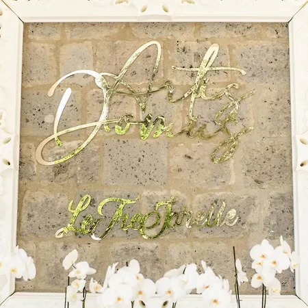 Artis Domus Relais & בית הארחה