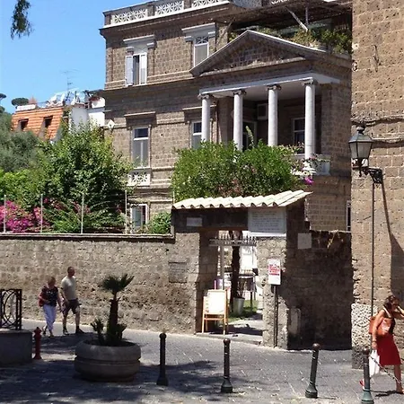 בית הארחה Artis Domus Relais &