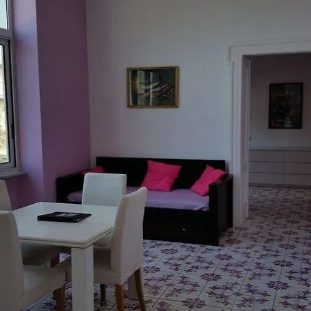 בית הארחה Artis Domus Relais & סורנטו